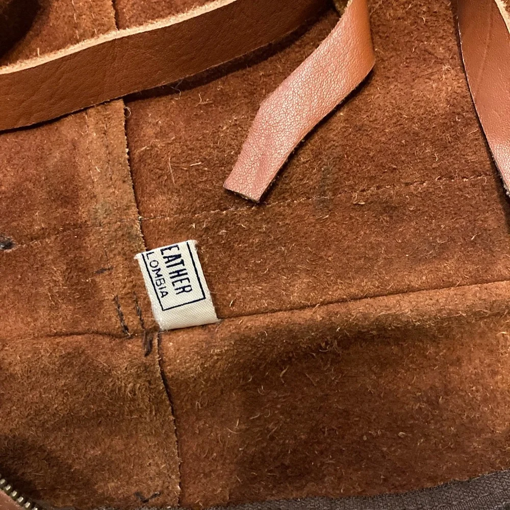 Vintage Brown Genuine Leather Bag Made In Columbia zippers pockets Men's Bag